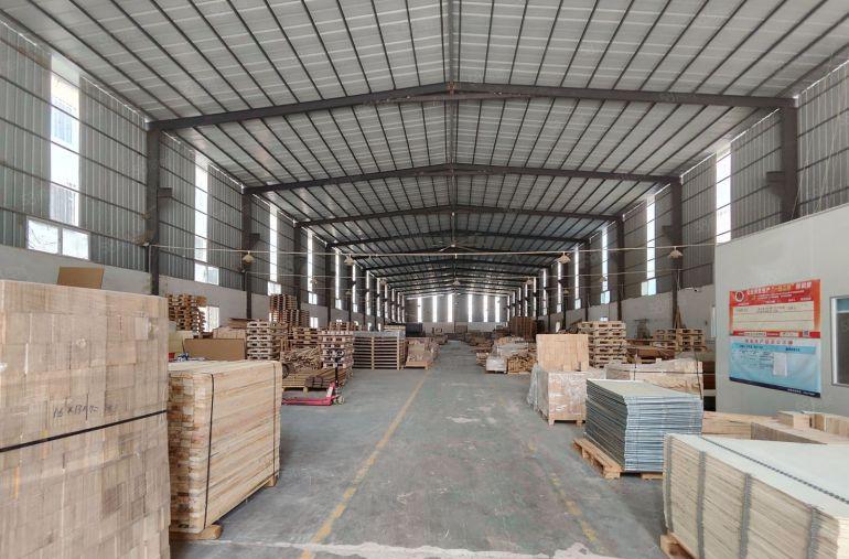 寮步原房东独门独院单一层钢结构铁皮房2500平方厂房出租实量