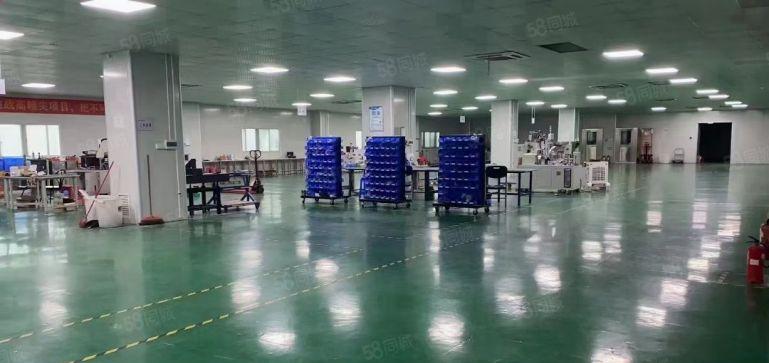 寮步镇凫山村靠松山湖新出原房东分租二楼厂房一层1000方