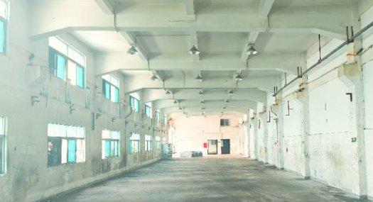 东莞东莞市 东莞市塘厦镇莲湖宝源路2号3900㎡ 厂房出租层高3米 独院 可环评