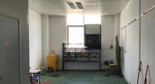 凤岗雁田布心科技园出租二楼刷地坪漆带吊顶厂房920