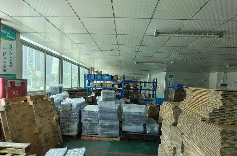 凤岗雁田1300平无尘车间现成装修水电办公室拎包办公