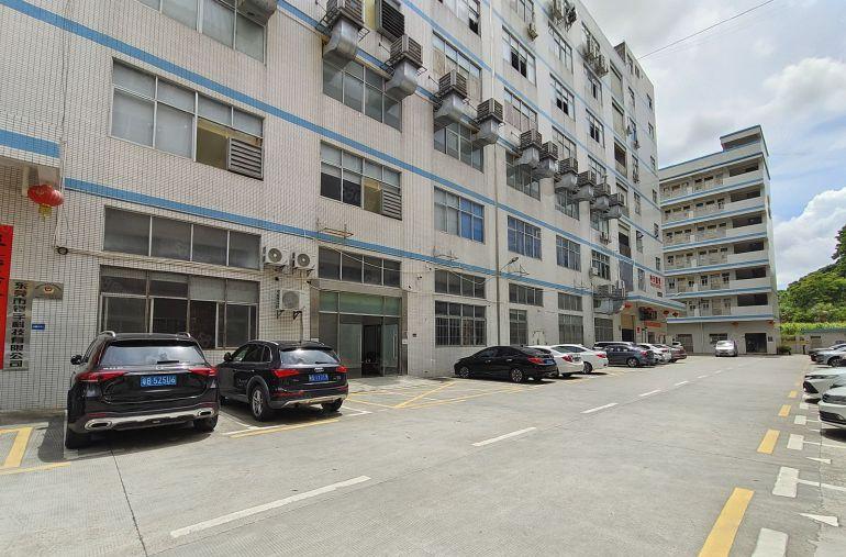 凤岗五联原房东一楼1400平厂房出租高度6米水电齐全形象好