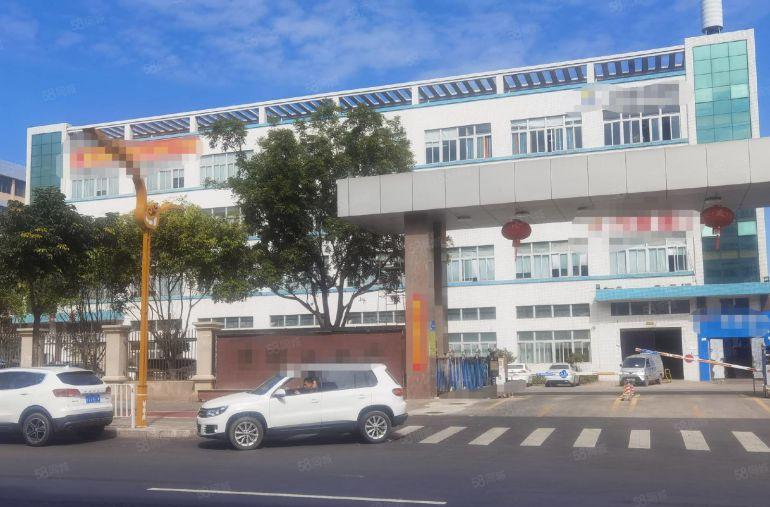 1500平方米带精装修三楼厂房）凤岗雁田原房东楼上厂房出租