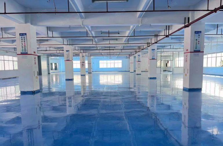 10元凤岗原房东无尘精装修独院厂房出租一楼到三楼各1000平