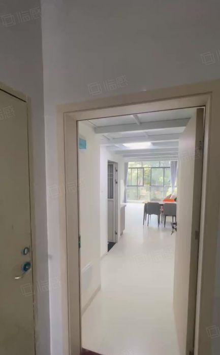 900起租厂房宿舍新装修拎包入住大单间阁楼