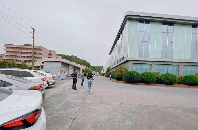 原房东独院厂房可分层出租）凤岗油甘铺新出2000平米厂房出租