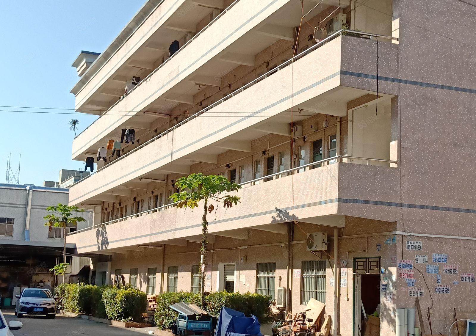 二楼整层1600平米带无尘车间精装修带电梯业主直租