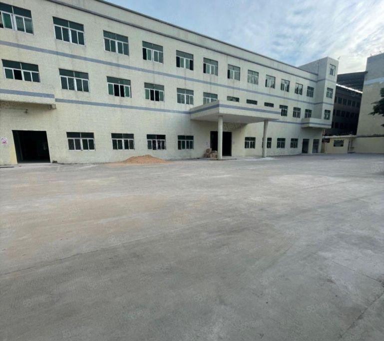 靠凤岗小独院厂房出租原房东直租4800平可分租适合五金塑料