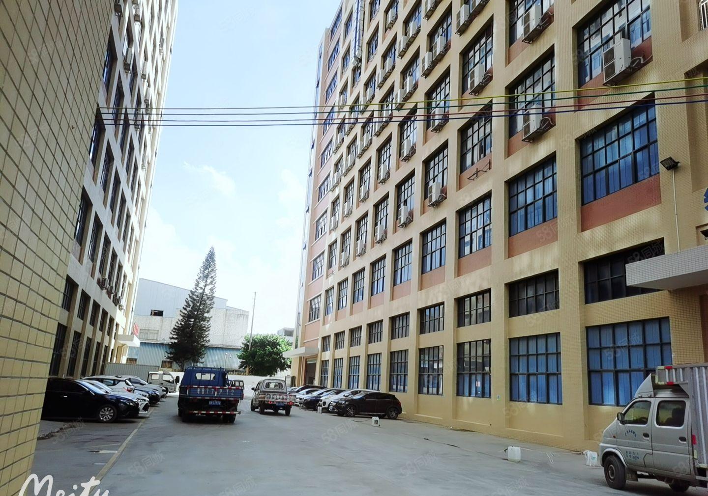 凤岗官井头原房东无尘车间厂房出租2000平米可分租无转让费