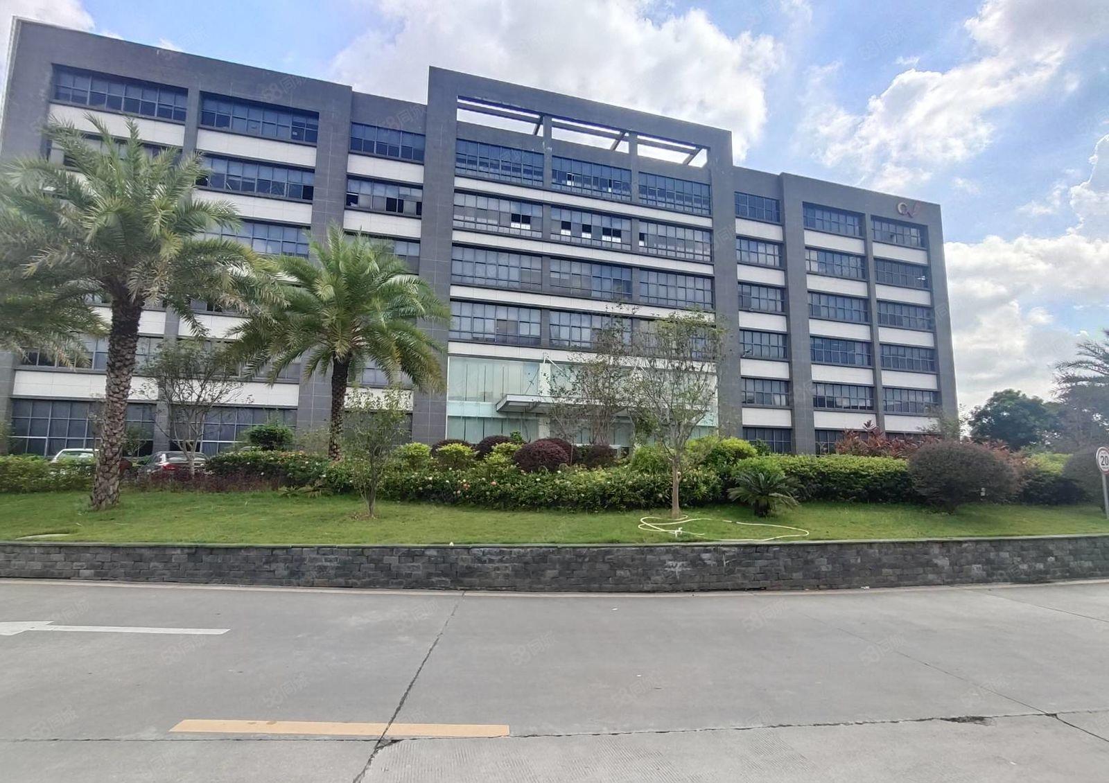 凤岗靠近平湖楼上1000平方花园厂房大气好招工靠近主干道方便