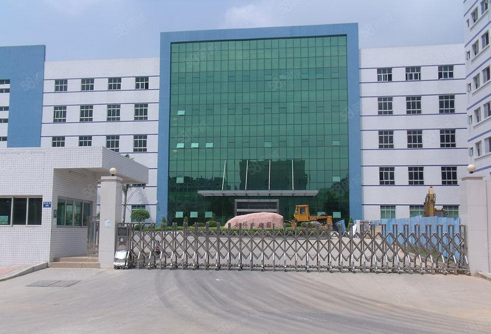 凤岗雁田汽车站附近月底空出楼上带精装修1200平方出租