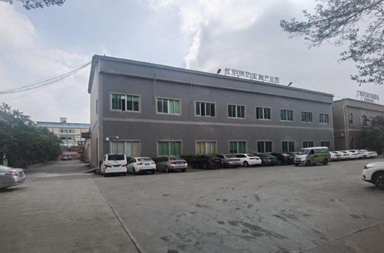 凤岗7米高钢构厂房中间无立柱）4000平米厂房1000平起租