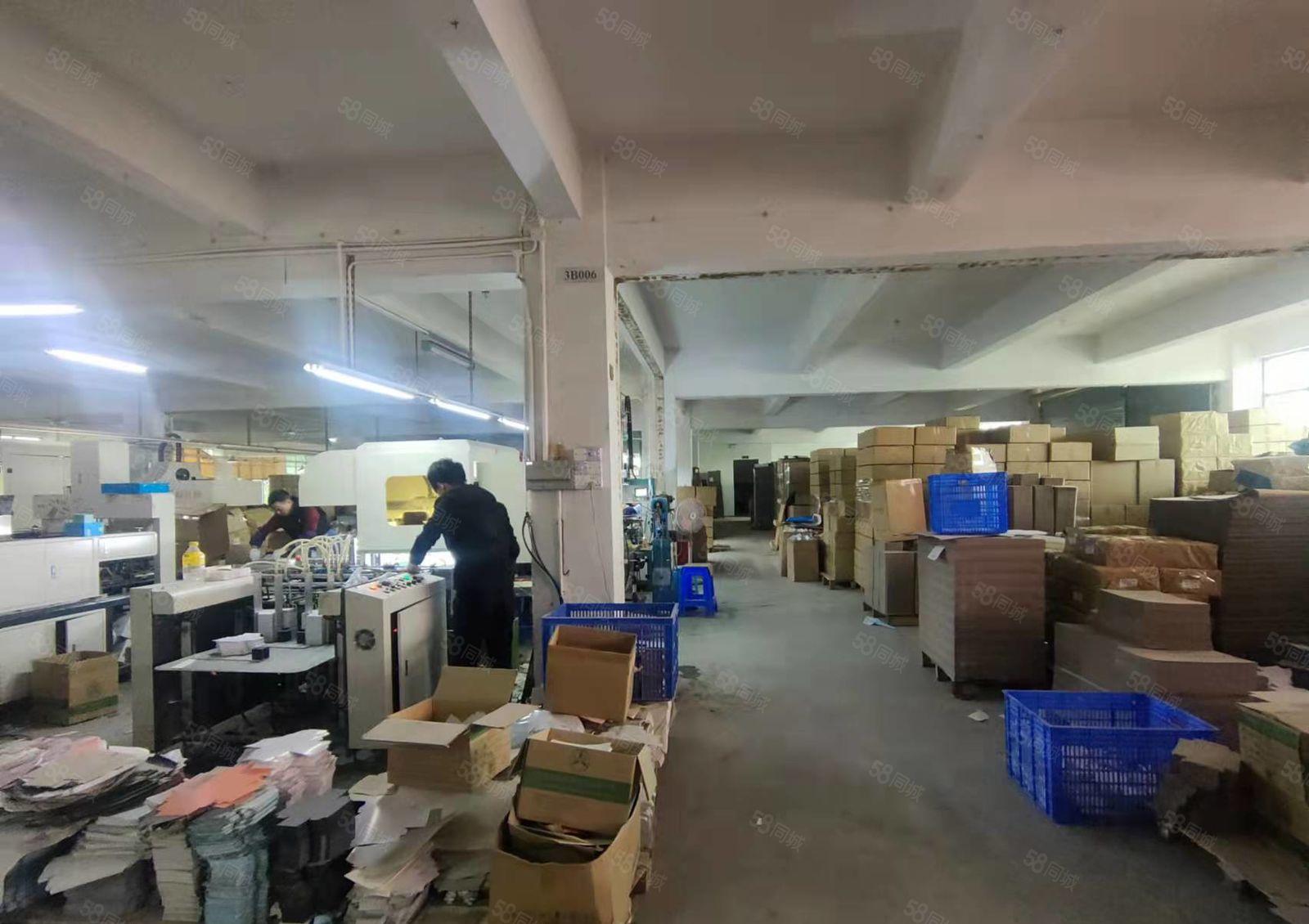 靠主干道旁 凤岗镇凤德岭原房东厂房出租楼上1600平 水电齐