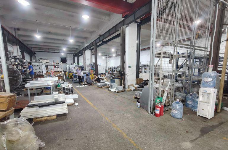 凤岗靠近深圳平湖6米高注塑 五金 模具厂房出租一楼1400平