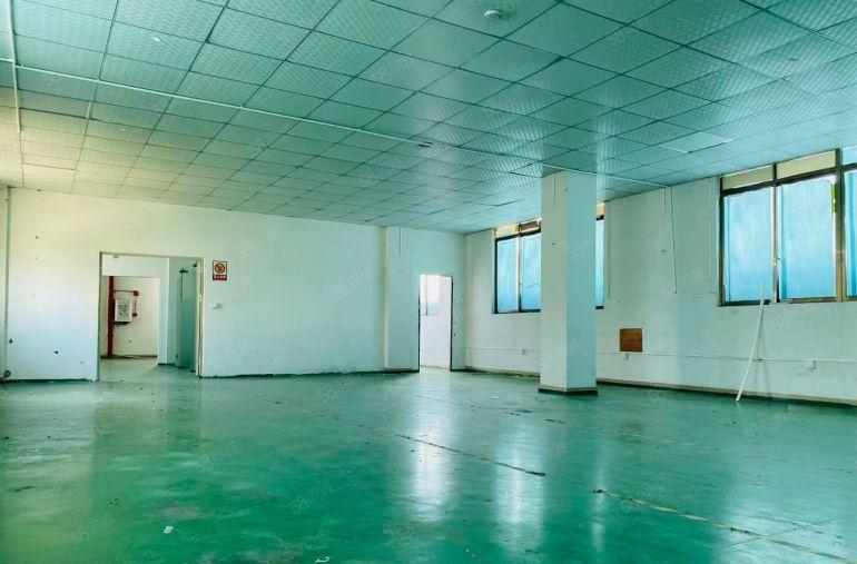 凤岗雁田布心工业区新出二楼500平方带地坪漆附近好招工12元