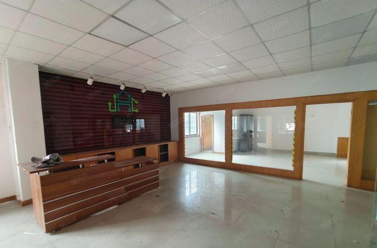 免租期2个月油甘埔楼上一整层860平现成装修带家私