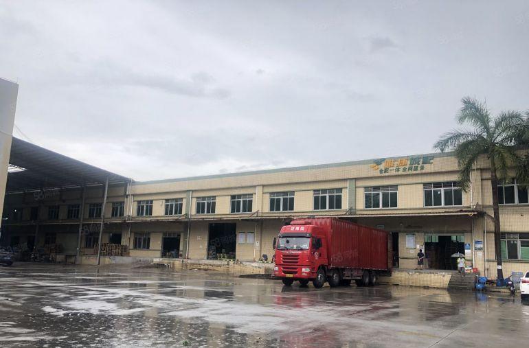 凤岗单一层10米高8000平方带卸货平台空地大厂房仓库出租