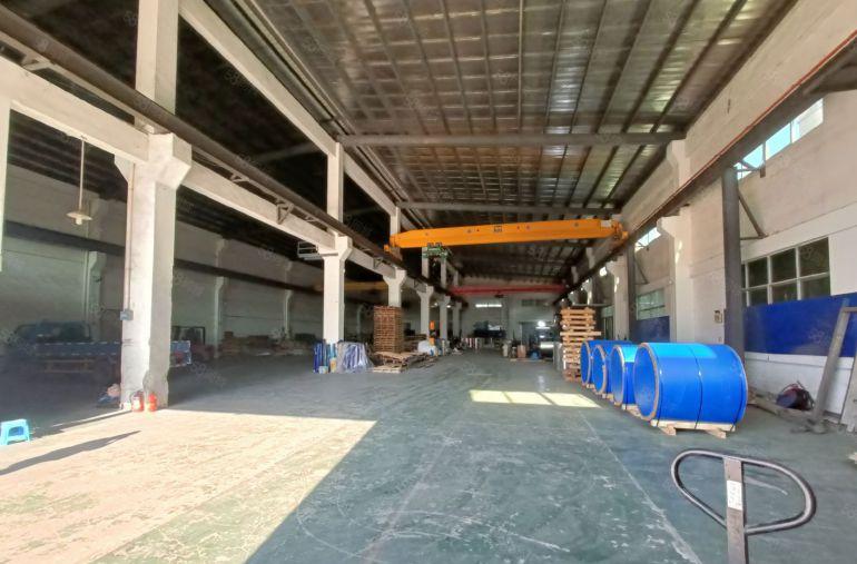 凤岗新空独院单一层带2部10吨行车厂房出租，形象好办公宿舍全