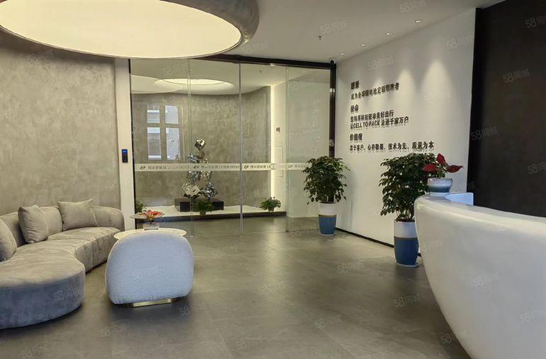 凤岗雁田村委厂房楼上2000平方带办公室装修厂房仓库低价出租