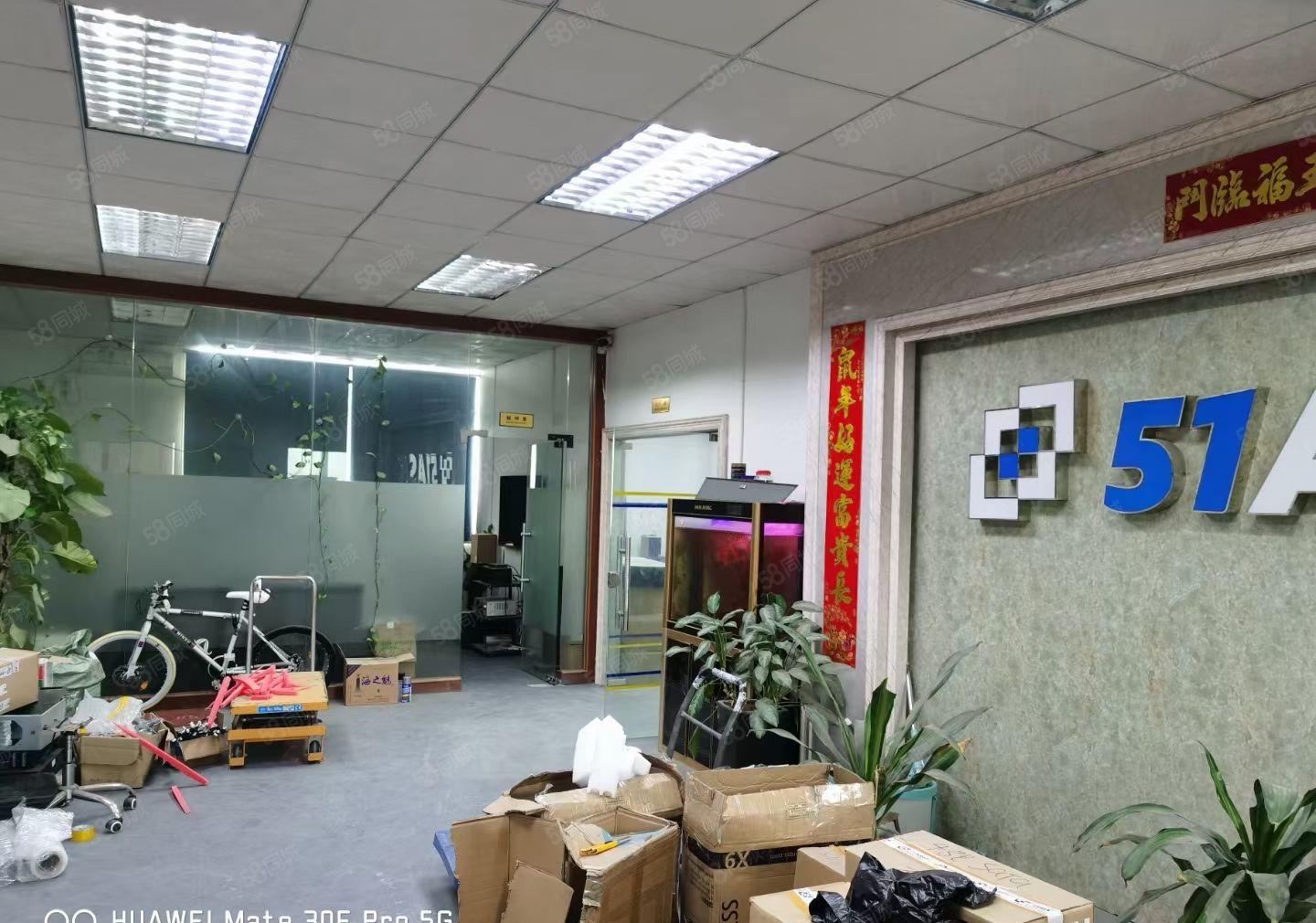 凤岗金凤凰大型工业园空出6楼1560方带装修