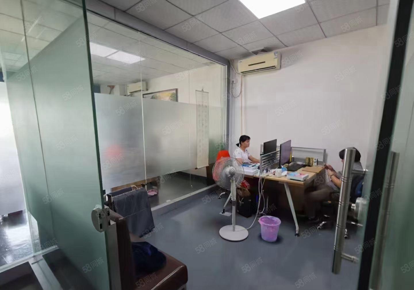 凤岗金凤凰二楼1300平方带办公室装修厂房出租