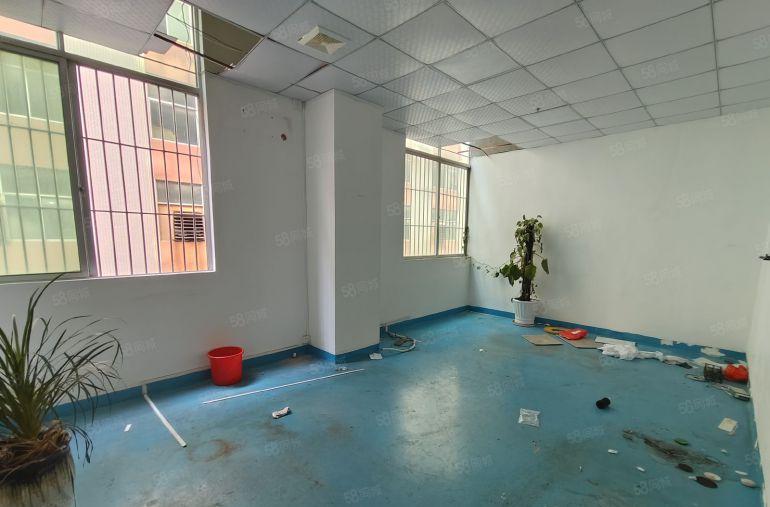 凤岗金凤凰2楼1400平厂房出租全包低价16元价格还能谈