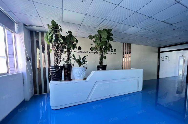 10元凤岗原房东无尘精装修独院厂房出租一楼到三楼各1000平