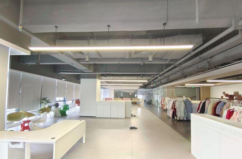 凤岗天安数码城 开发商自持物业精装1791平 可分租 采光好