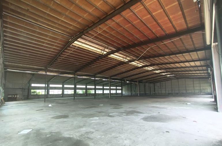 16块单一层独院空地4000适合仓库纸托废铁回收变压器过户