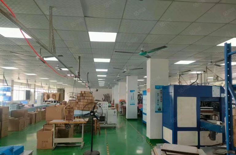 凤岗雁田核心区新空出三楼整层2180平村委厂房招租