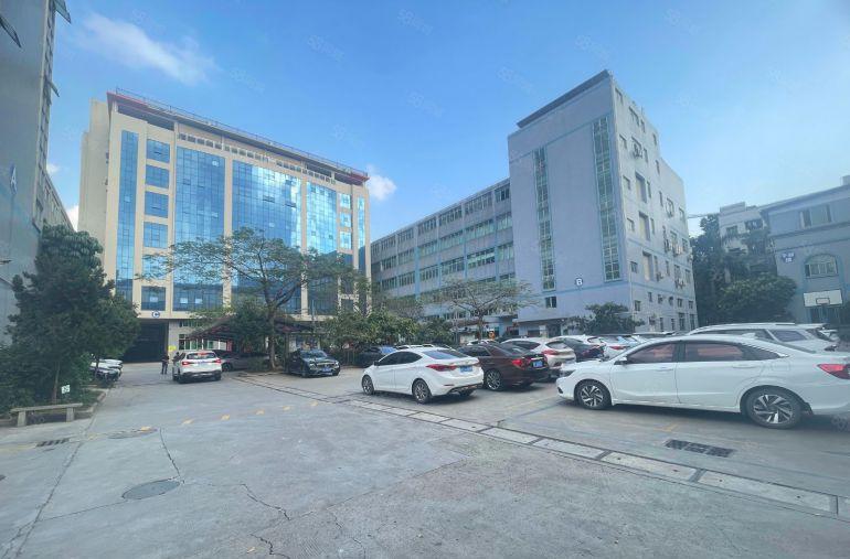 凤岗五联一手房东实际面积出租，现成水电办公室