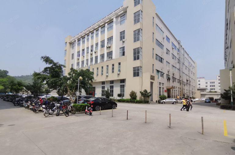 低价出租凤岗雁田原房东8000平厂房出租仓库可办环评大小分租