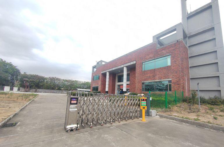 免租期三个月！雁田经典小独院两层4000平，水电可过户！