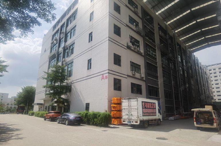 一楼厂房8米高楼上4.5米高）凤岗新出2000平方米厂房出租