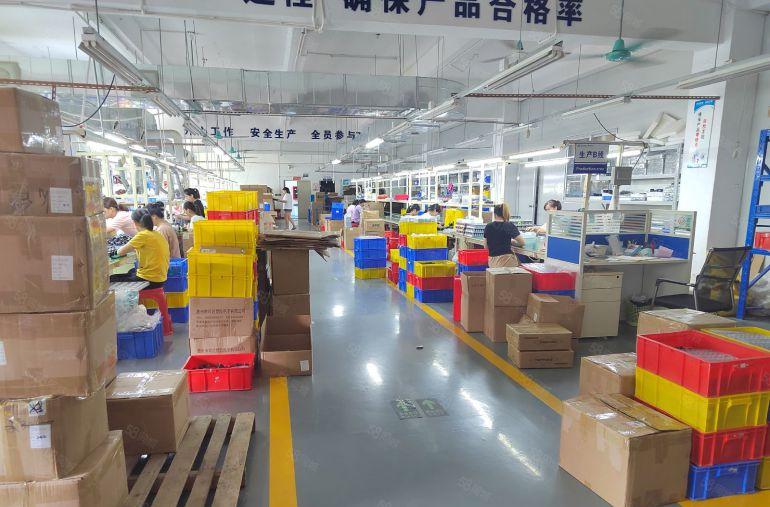 凤岗雁田新出经典小独院1500平出租带装修可办环评水电齐全