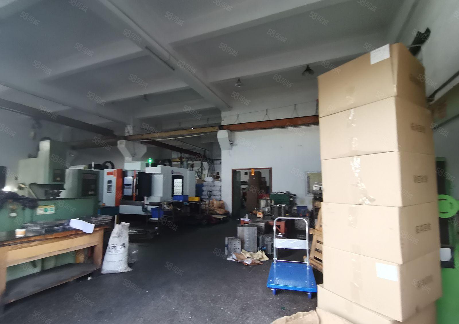 凤岗布心工业区原房东2000平独院一楼仓库厂房可分租可办环评