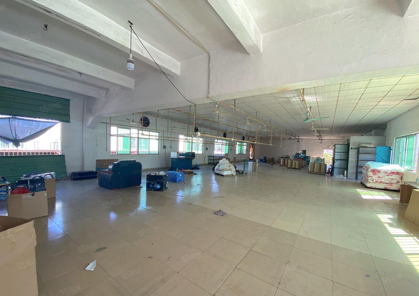 凤岗竹塘楼上整层600平自家厂房价格好谈现成办公室仓库3