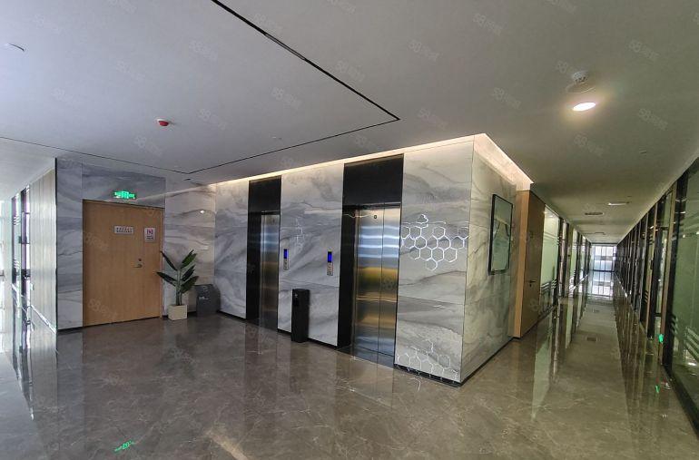 凤岗天堂围靠近观澜精装写字楼21的格局1888元