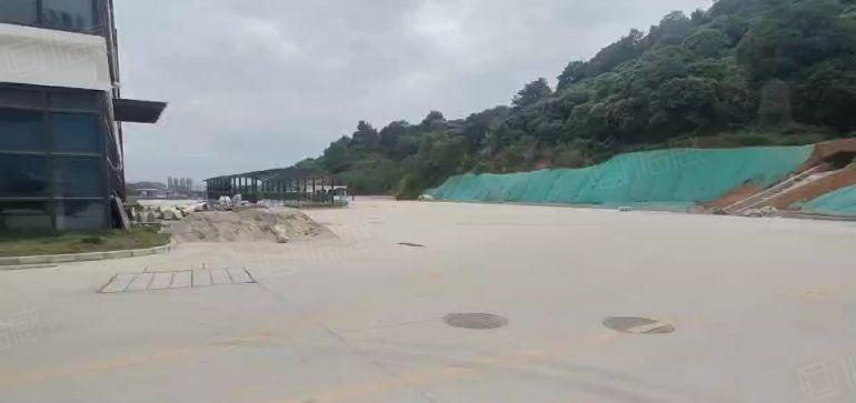 凤岗13元0公摊重工业厂房仓库2000平起出租，一楼高7米