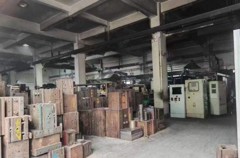 凤岗中心地段4000平方米独院厂房出租）带装修水电