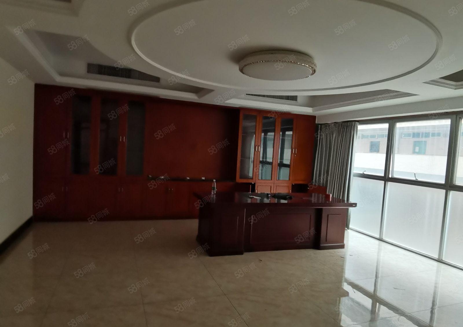 凤岗雁田独门独院楼上精装修厂房1400平方出租(可分租）