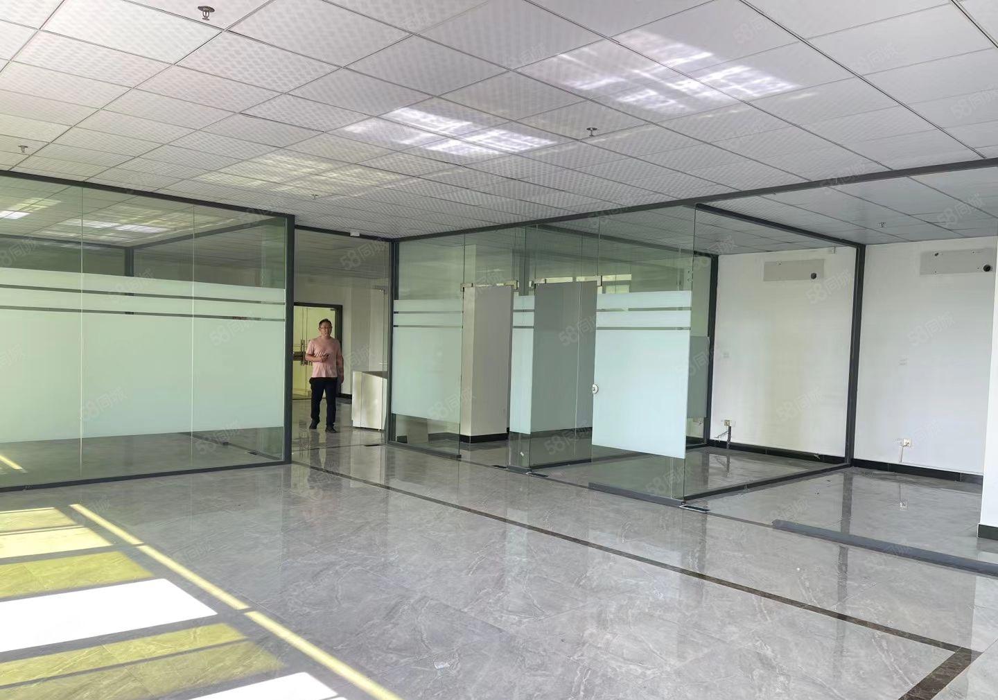 凤岗月底空出独门独院厂房一万平方火爆出租