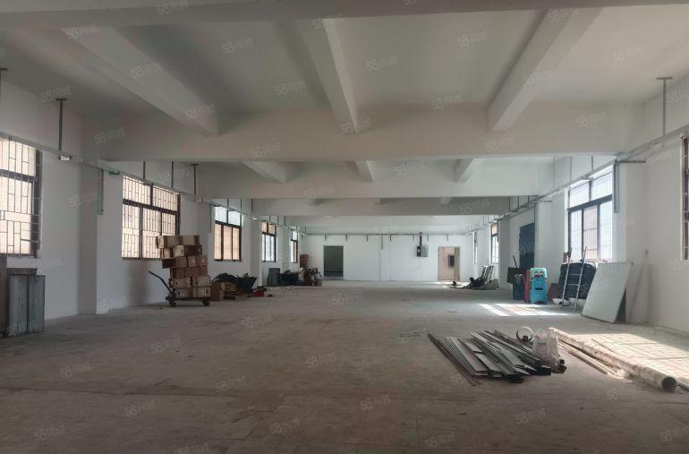 凤岗凤德岭原房东标准厂房三楼500平出租带办公室装修现成水电