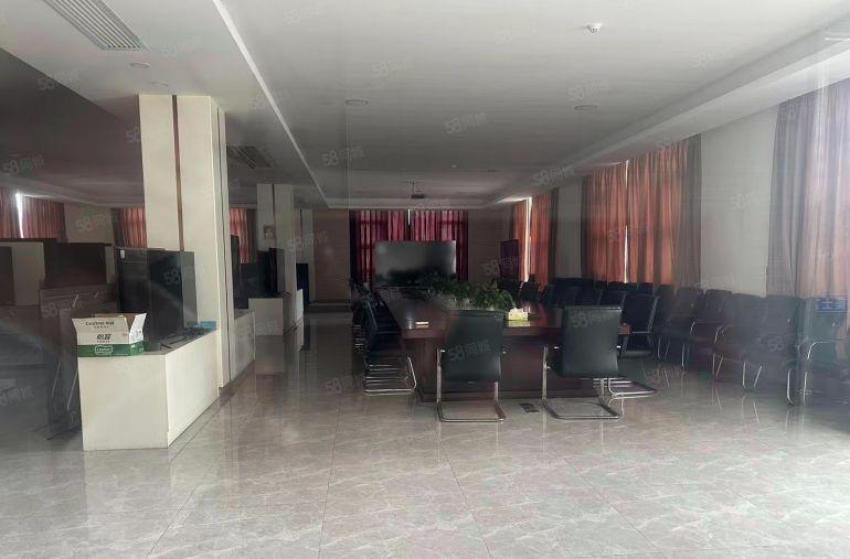 无公摊）8元）万江原房东园区分租2200平方4楼