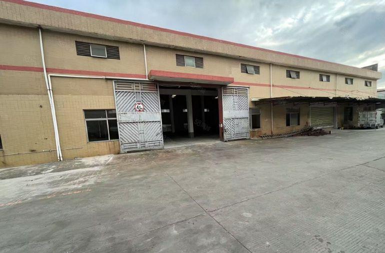 万江小享单一层700平方厂房出租滴水9米可装行车院子大交通好