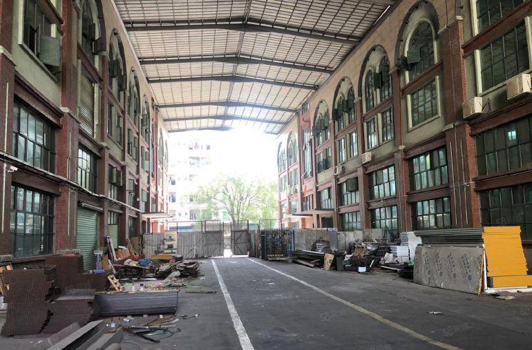 万江区新和新出原房东单一层钢构厂房出租1000平方15块