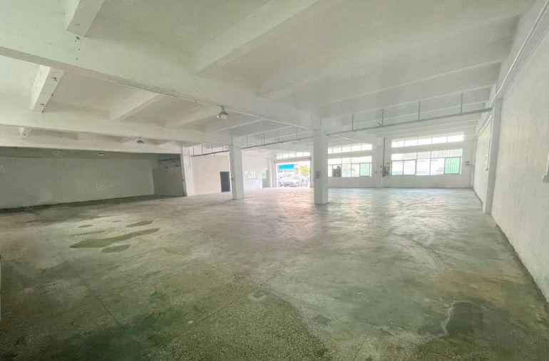 万江共联原房东出租600平方标准一楼厂房水电齐全有现成办公室