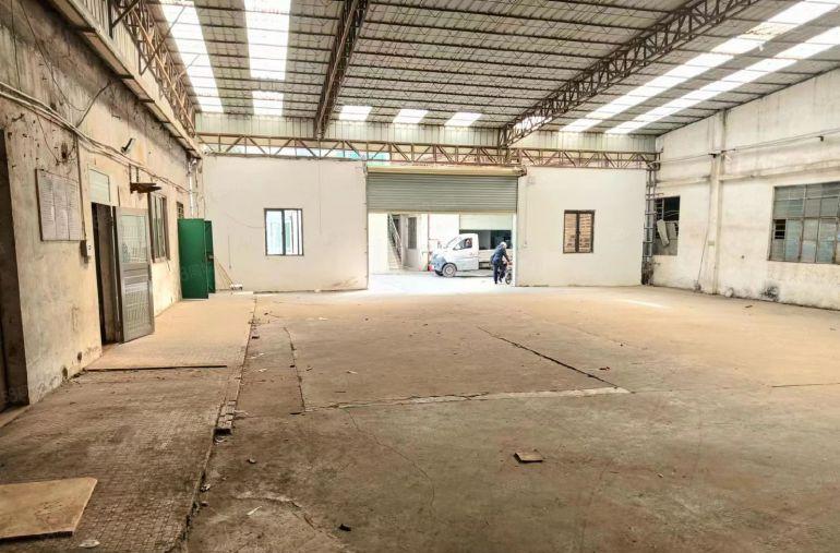 万江严屋环城路口，单一层厂房出租