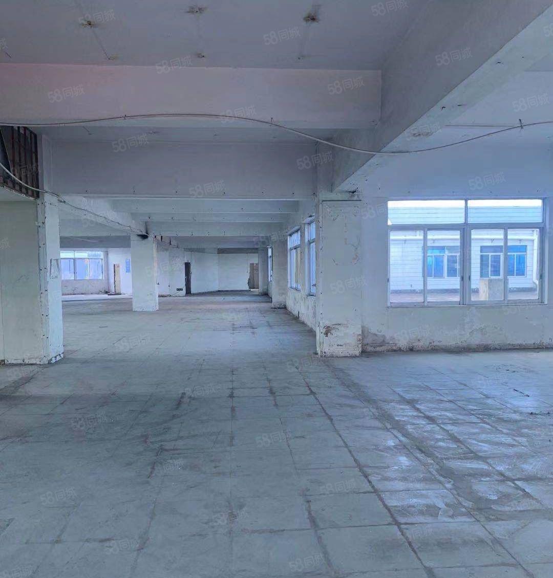 年底厂房，低价出租特价10平方。