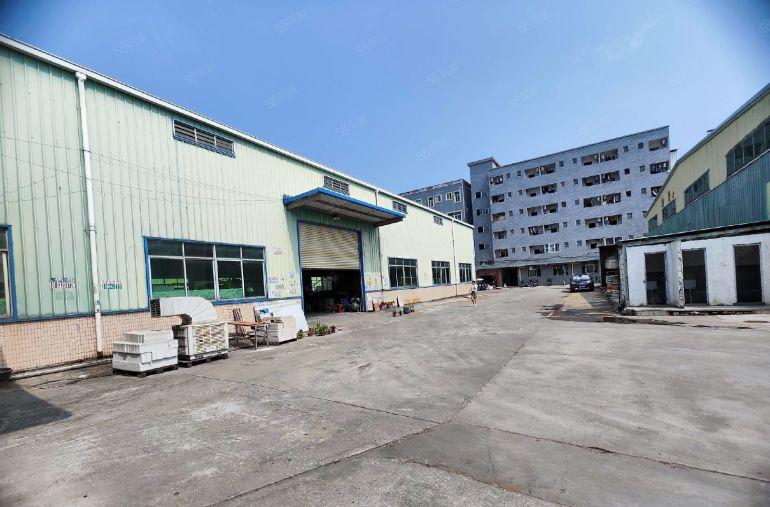 桥头带10吨行车厂房出租1800平方滴水九米无公摊转让费